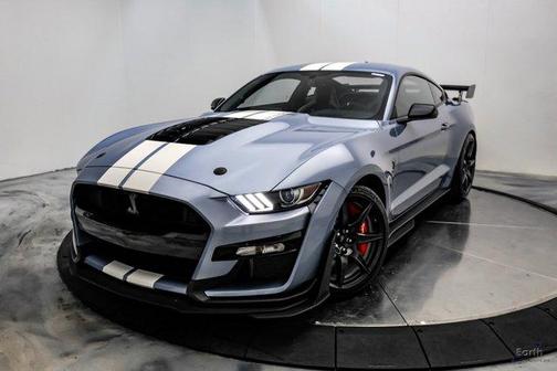 2022 Ford Shelby GT500 Base