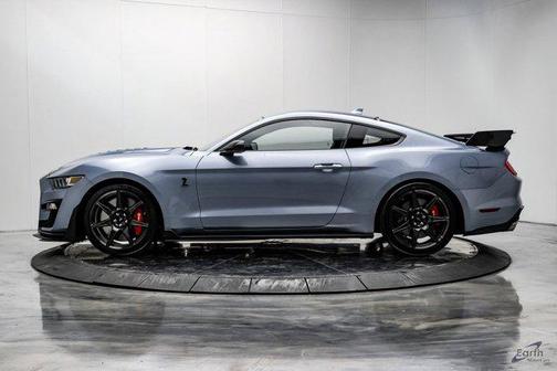 2022 Ford Shelby GT500 Base