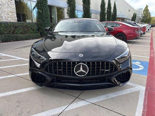 2022 Mercedes-Benz AMG SL 63 Base