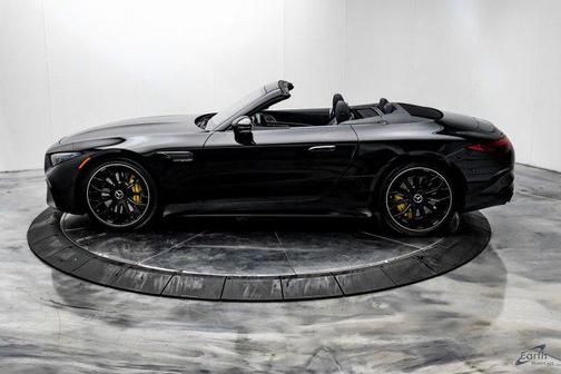 2022 Mercedes-Benz AMG SL 63 Base