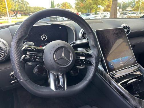 2022 Mercedes-Benz AMG SL 63 Base