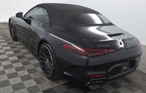 2022 Mercedes-Benz AMG SL 63 Base