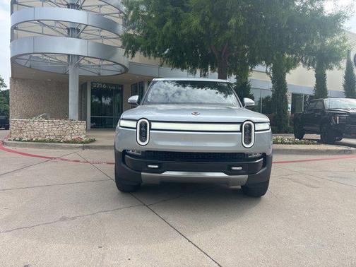 2023 Rivian R1T Adventure Quad Motor Large Pack