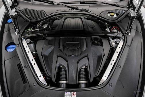 Carrara White Metallic 2023 Porsche Panamera 4
