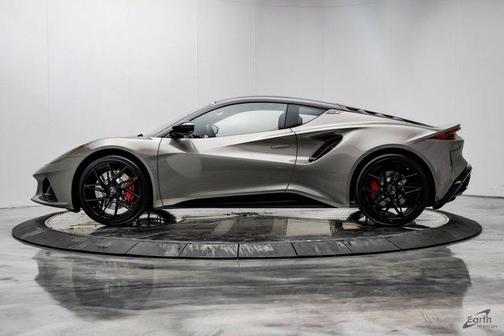 2026 Lotus Emira V6 SE