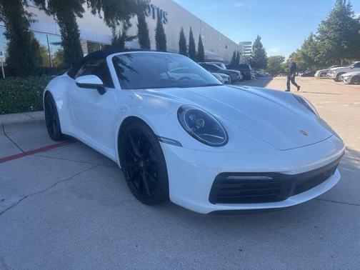 2021 Porsche 911 Carrera 4