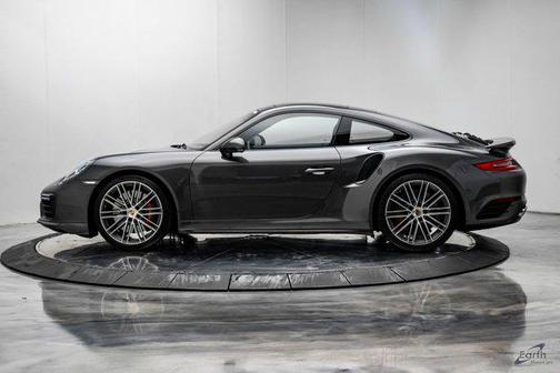 2017 Porsche 911 Turbo