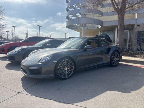 2017 Porsche 911 Turbo