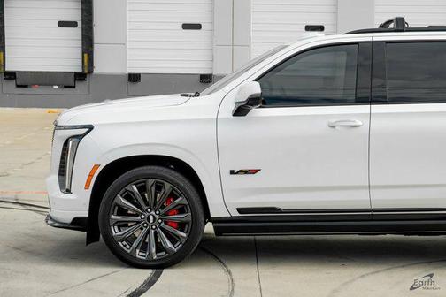 2025 Cadillac Escalade V-Series