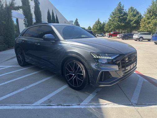 2022 Audi Q8 55 Prestige