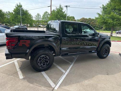 2025 Ford F-150 Raptor R