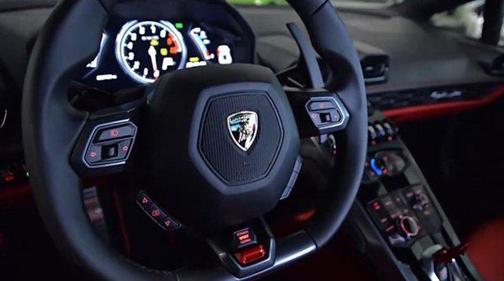 2017 Lamborghini Huracan LP580-2