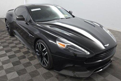 2016 Aston Martin Vanquish Carbon