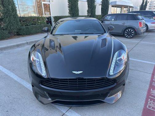2016 Aston Martin Vanquish Carbon