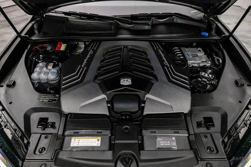 2022 Lamborghini Urus Unicolor Alcantara Seat Upholstery