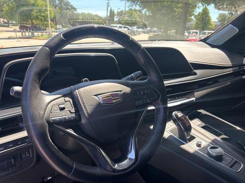 2023 Cadillac Escalade Sport Platinum
