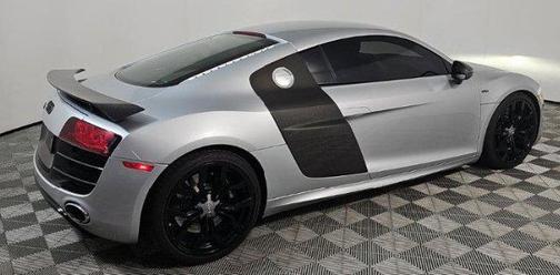 2010 Audi R8 5.2 quattro