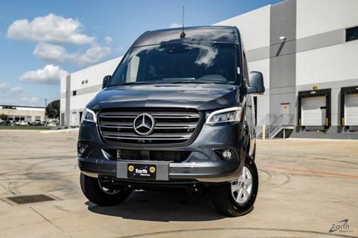 2025 Mercedes-Benz Sprinter 2500 Standard Roof