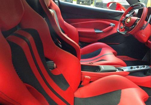 2022 Ferrari F8 Tributo Base