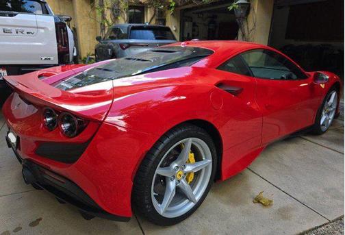 2022 Ferrari F8 Tributo Base