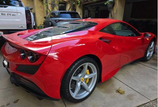 2022 Ferrari F8 Tributo Base