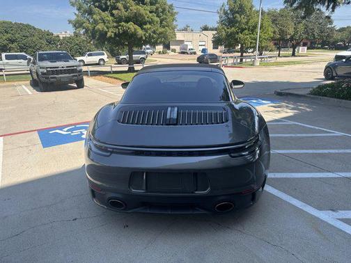 2022 Porsche 911 Targa 4S