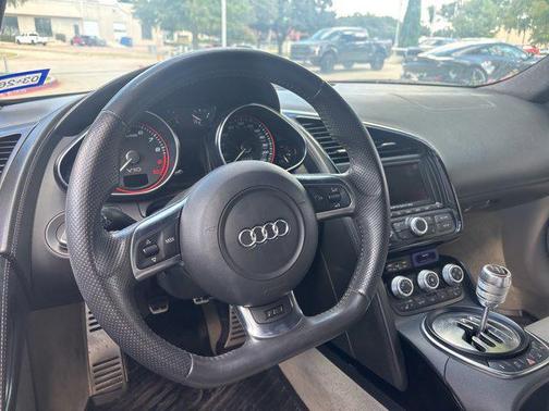 2011 Audi R8 5.2 quattro