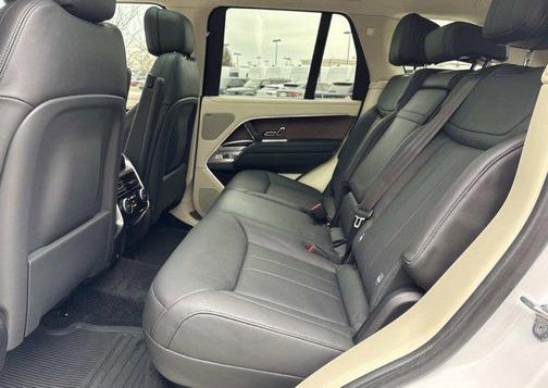 2023 Land Rover Range Rover P400 SE