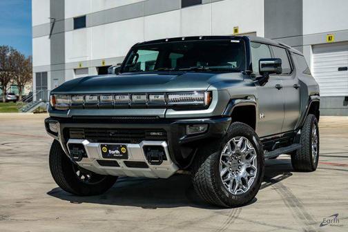 Moonshot Green Matte 2024 GMC HUMMER EV SUV Edition 1