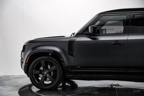 2024 Land Rover Defender 110 P525 Carpathian Edition