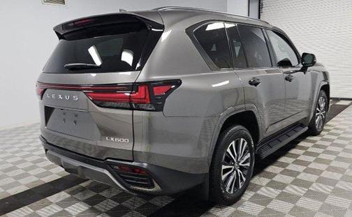 2023 Lexus LX 600 Premium