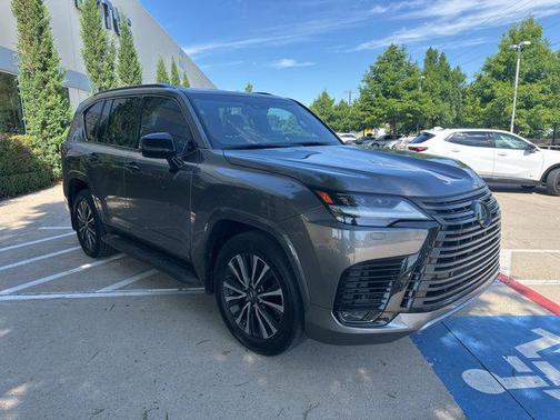 2023 Lexus LX 600 Premium