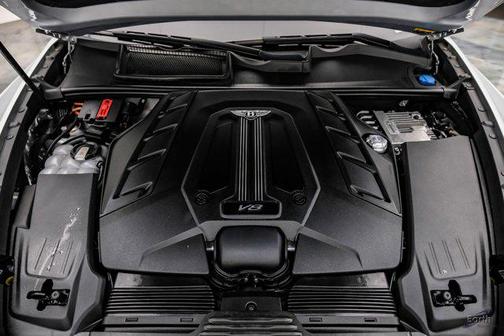 Silver 2022 Bentley Bentayga S