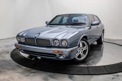 2003 Jaguar XJ XJR