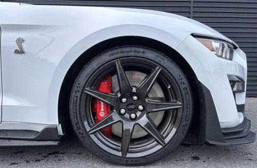 2022 Ford Shelby GT500 Base