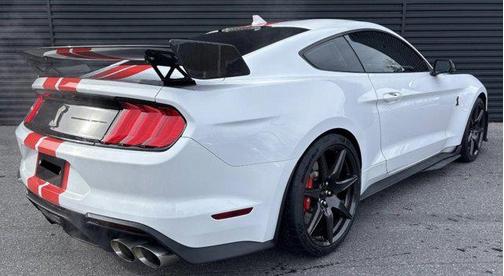 2022 Ford Shelby GT500 Base