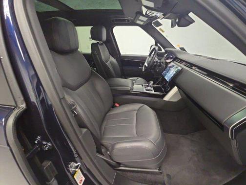 2023 Land Rover Range Rover P400 SE