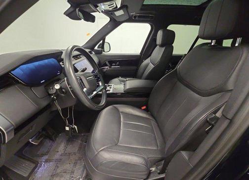 2023 Land Rover Range Rover P400 SE