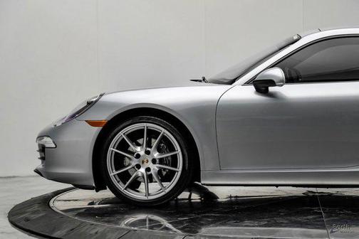 2015 Porsche 911 Carrera