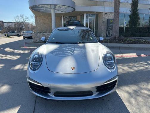 2015 Porsche 911 Carrera