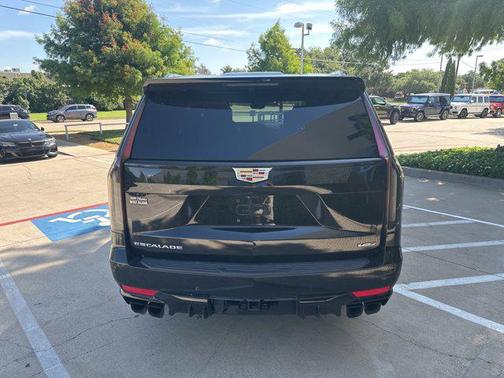 2023 Cadillac Escalade V-Series