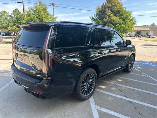2023 Cadillac Escalade V-Series