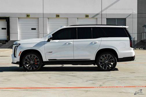 2025 Cadillac Escalade V-Series