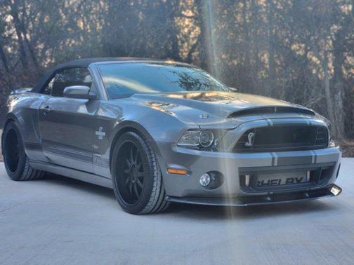 2013 Ford Shelby GT500 Base