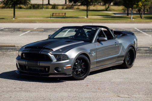 2013 Ford Shelby GT500 Base