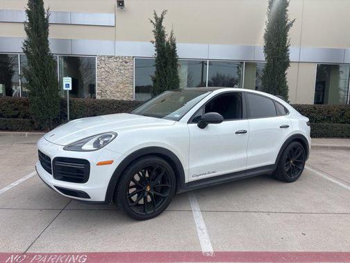 2022 Porsche Cayenne Turbo