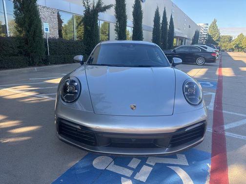 2024 Porsche 911 Carrera GTS