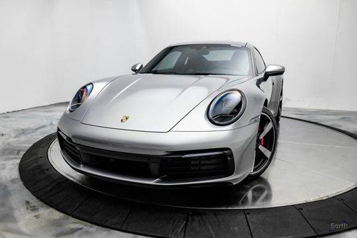 2024 Porsche 911 Carrera GTS