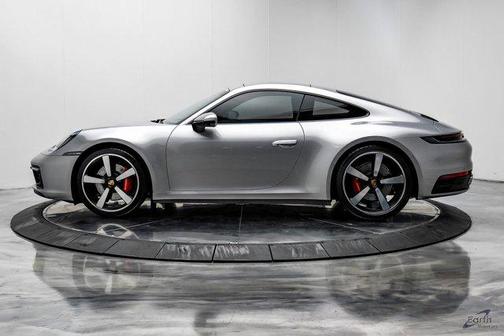 2024 Porsche 911 Carrera GTS