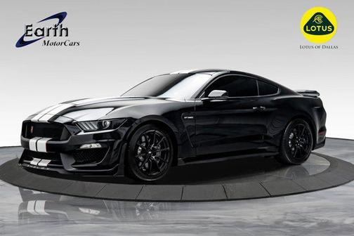 2017 Ford Shelby GT350 Base